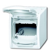 2CKA001724A4264 Корпус IP44 для коммуникационных разъёмов и суппортов DCS от 1850 EB до 1876 EB, с полем для надписи, серия ocean, цвет альпийский белый