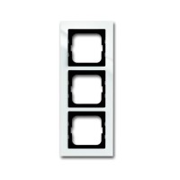 2CKA001753A4123 Рамка 3-постовая, для монтажа заподлицо, серия axcent, цвет белый