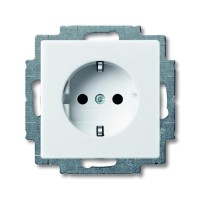 2CKA002011A6155 Розетка SCHUKO 16А 250В, с винтовыми клеммами, серия Basic 55, цвет альпийский белый