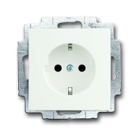 2CKA002013A5326 Розетка SCHUKO 16А 250В с защитными шторками, c LED-подсветкой, серия Future/Axcent/Carat/Династия, цвет белый бархат