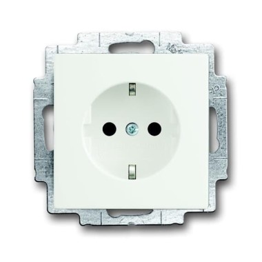 2CKA002013A5326 Розетка SCHUKO 16А 250В с защитными шторками, c LED-подсветкой, серия Future/Axcent/Carat/Династия, цвет белый бархат