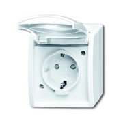 2CKA002083A0843 Розетка SCHUKO 16А 250В IP44 для открытого монтажа c защитными шторками, серия ocean, цвет альпийский белый