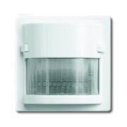 2CKA006800A2101 Датчик движения Busch-Wächter 180 UP Сенсор Комфорт II, с селективной линзой, для установки на механизмы 6401 U, 6402 U, 6812 U, 6804 U, 6593 U, 6805 U,серия Future/Axcent/Carat/Династия, цвет альпийский белый