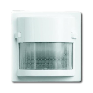 2CKA006800A2101 Датчик движения Busch-Wächter 180 UP Сенсор Комфорт II, с селективной линзой, для установки на механизмы 6401 U, 6402 U, 6812 U, 6804 U, 6593 U, 6805 U,серия Future/Axcent/Carat/Династия, цвет альпийский белый