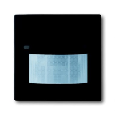 2CKA006800A2502 Датчик движения Busch-Wächter 180 UP Сенсор Комфорт II, с селективной линзой, серия impuls, цвет чёрный бархат