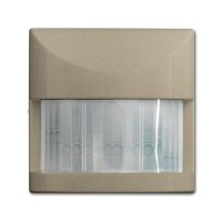 2CKA006810A0006 Датчик движения Busch-Wächter 180 UP Сенсор Стандарт, с селективной линзой, для установки на механизмы 6401 U, 6402 U, 6812 U, 6804 U, 6593 U, 6805 U, basic55, шампань