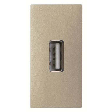 2CLA215590N1901 Механизм USB разъёма, тип А, с USB разъёмом мама на тыльной стороне, 1-модульный, серия Zenit, цвет шампань 2CLA215590N1901 Механизм USB разъёма, тип А, с USB разъёмом мама на тыльной стороне, 1-модульный, серия Zenit, цвет шампань