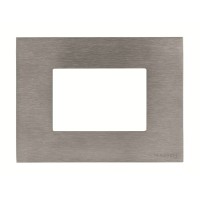 2CLA247300N4001 Рамка итальянского стандарта на 3 модуля, серия Zenit, натуральная сталь