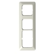 2TKA000014G1 Рамка 3-постовая, 1 пост 2Schuko + 2 поста Schuko, серия Jussi, белый